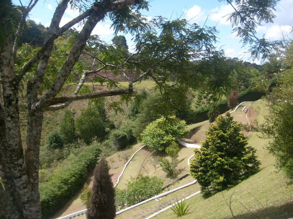 Casa de férias Casa Final De Semana E Temporada Descansopolis